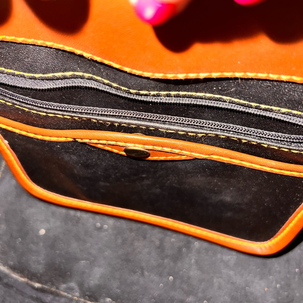 Black and Brown Doctors Bag - Picture 11 of 14